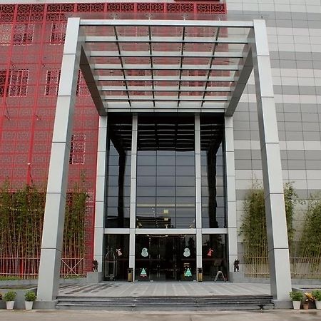 Eastone Hotel Foshan Exterior photo